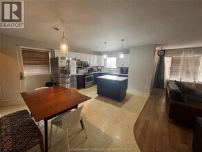 56 Mulberry Ct in Chatham, ON - Building Photo - Building Photo