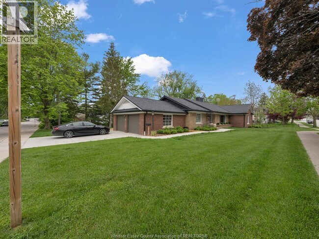 226 Division St S in Kingsville, ON - Building Photo - Building Photo