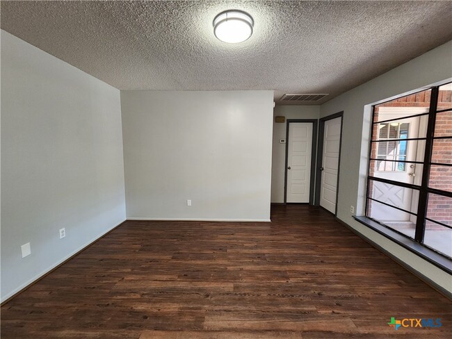 property at 1330 Summerwood Dr