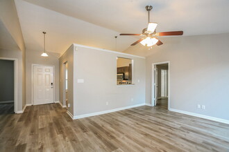1358 Evergreen Dr in Greenfield, IN - Building Photo - Building Photo