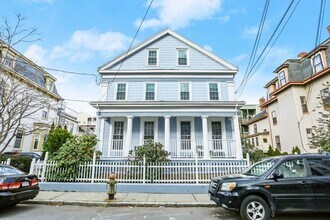 373 Washington St in Cambridge, MA - Building Photo - Building Photo