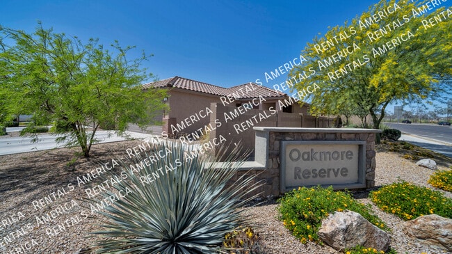 4910 S River Run Dr in Tucson, AZ - Building Photo - Building Photo