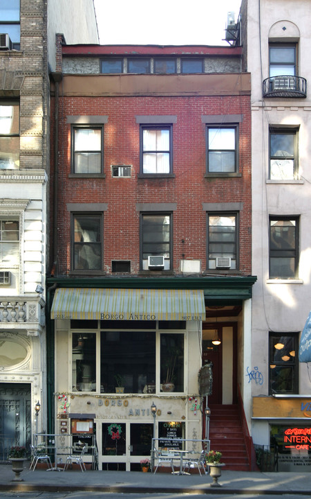 22 E 13th St in New York, NY - Foto de edificio