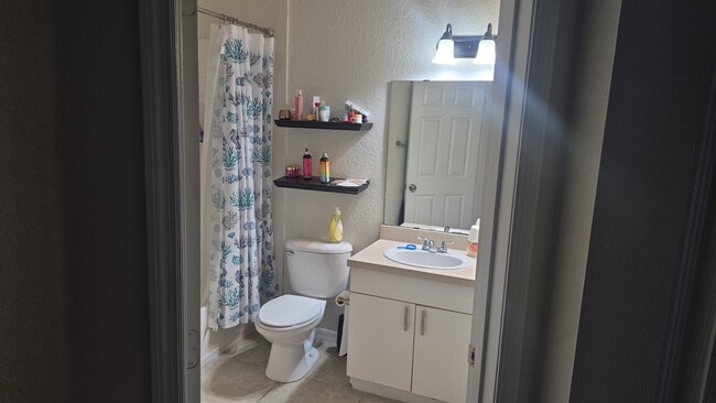 property at 3725 Conroy Rd