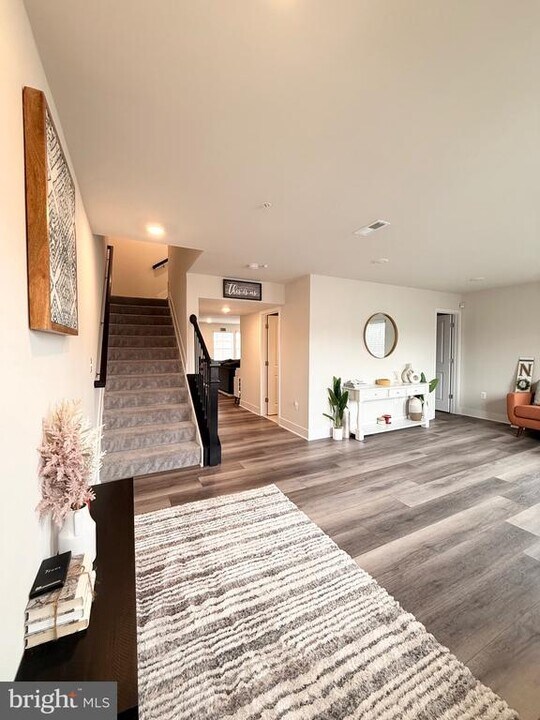 11470 St Luke Dr in Waldorf, MD - Building Photo