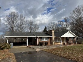 375 Holly Mountain Farm Rd in Wilkesboro, NC - Building Photo