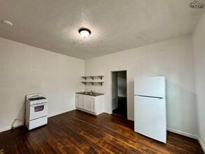 1111 Monroe St in Wichita Falls, TX - Building Photo - Building Photo
