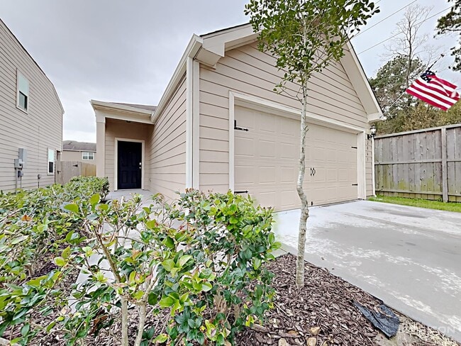 2063 Sweet Lilac Dr in Houston, TX - Building Photo - Building Photo
