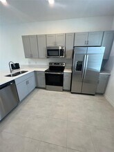 3128 Skyline Lp in Kissimmee, FL - Building Photo - Building Photo