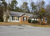 Sylacauga Garden Apartments in Sylacauga, AL - Foto de edificio - Building Photo