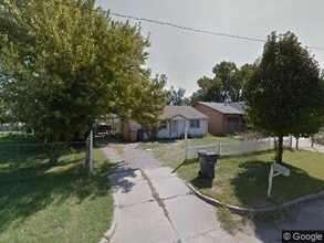 504 S All Hallows St in Wichita, KS - Building Photo - Building Photo