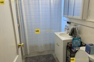 40 Kirkwood Rd, Unit 2 in Boston, MA - Building Photo - Building Photo