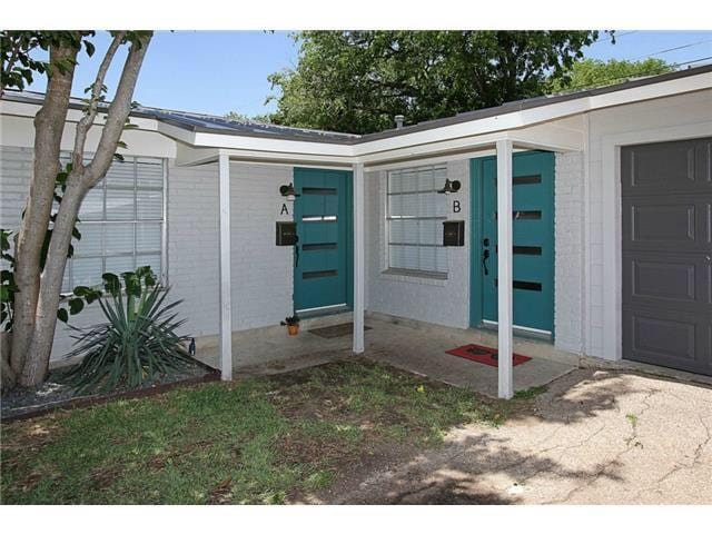 property at 1806 Blue Crest Dr