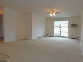 59 Jane Dr in Hackettstown, NJ - Building Photo - Building Photo