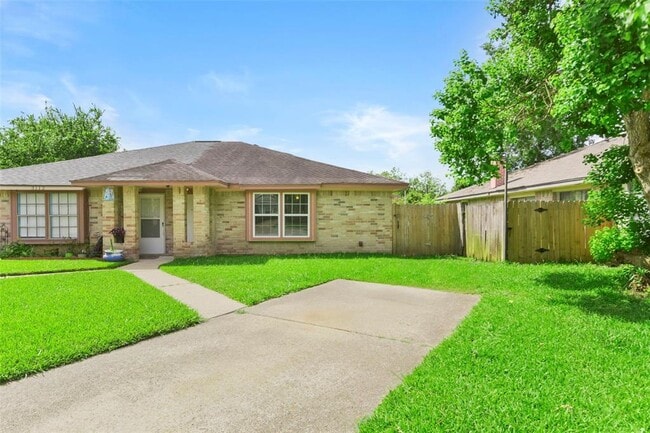 property at 3110 Oak Rock