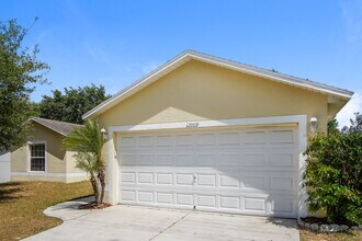12009 Woodglen Cir in Clermont, FL - Building Photo - Building Photo