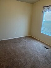 2424 W Cholla St in Apache Junction, AZ - Building Photo - Building Photo