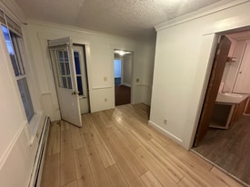 8 Highland St in Haverhill, NH - Building Photo