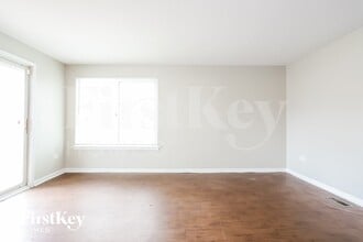 803 Blackhawk Dr in University Park, IL - Building Photo - Building Photo