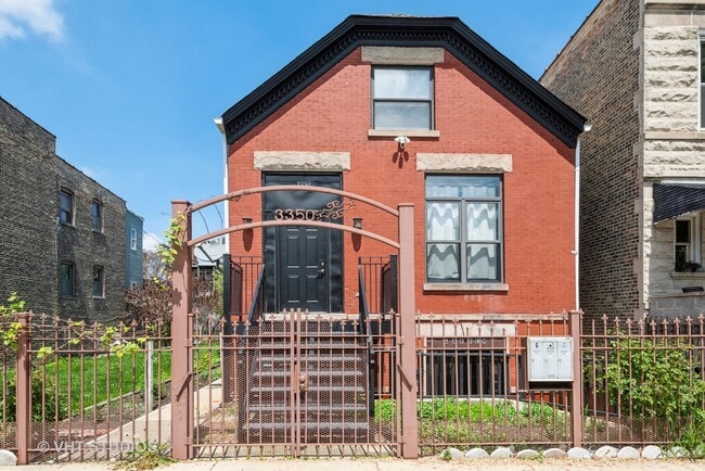 property at 3350 W Division St