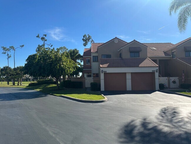 7170 Golden Eagle Ct in Ft. Myers, FL - Building Photo - Building Photo