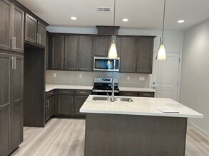 6357 Dandelion St in Dublin, CA - Building Photo - Building Photo