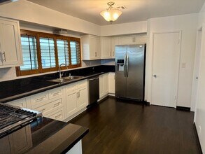 3840 Overland Ave in Culver City, CA - Foto de edificio - Building Photo