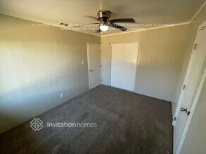 3354 Horseshoe Dr in Sacramento, CA - Building Photo - Building Photo