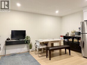 901 Jackson Crescent in New Westminster, BC - Building Photo - Building Photo