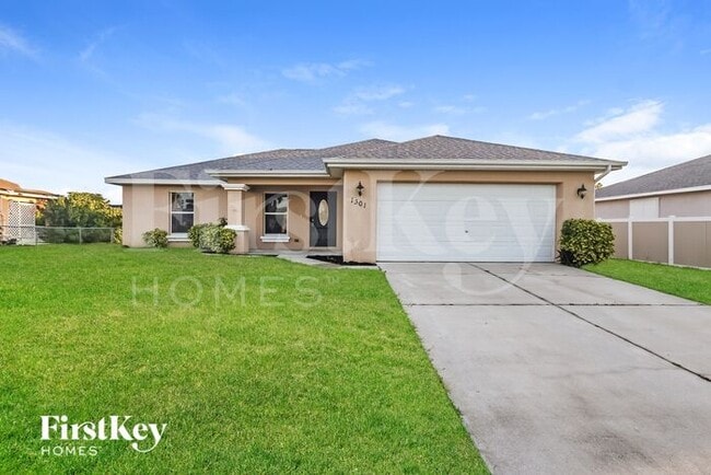 property at 1301 SW 15th St