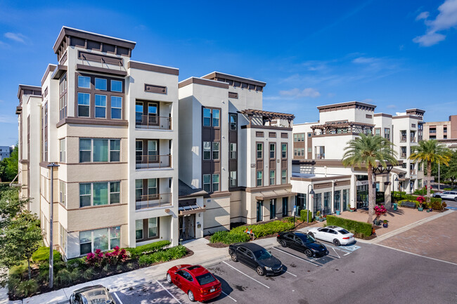 Nine 12 Gateway Apartments in Altamonte Springs, FL - Building Photo - Building Photo