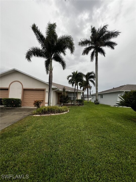 1428 SE 24th Ave in Cape Coral, FL - Building Photo