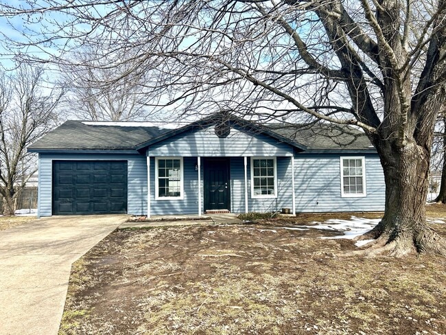 property at 1474 Aspen Cir