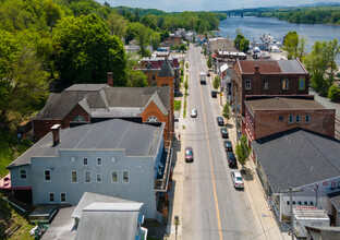 33 S Main St in Castleton On Hudson, NY - Building Photo - Building Photo