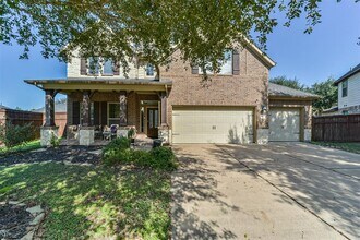 6207 Holly Oaks Court in Fulshear, TX - Building Photo - Building Photo