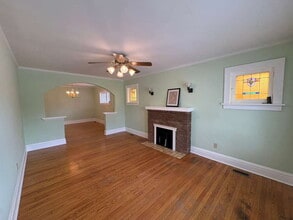 6926 Hurst Ct in St. Louis, MO - Building Photo - Building Photo