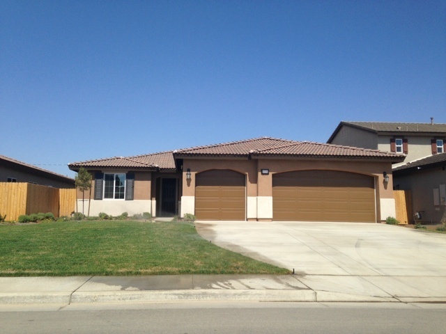 6008 Moonstone Peak Dr