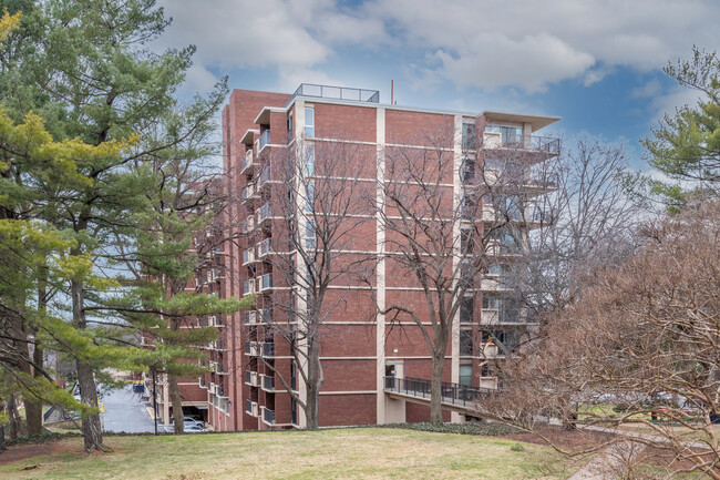 The Horizon House in Arlington, VA - Building Photo - Building Photo