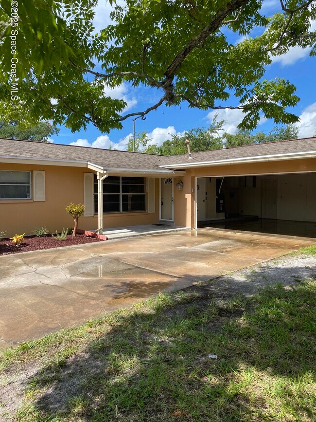 3530 Melrose Ave in Titusville, FL - Building Photo - Building Photo