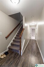 2512 Gila Dr in Easton, PA - Foto de edificio - Building Photo