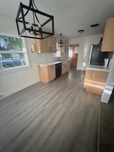 305 E Maple St in Shelley, ID - Building Photo - Building Photo
