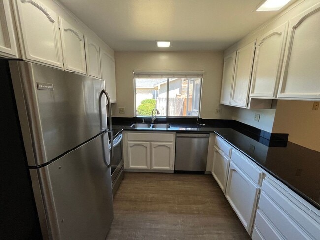 17240 Markross Ct in Morgan Hill, CA - Building Photo - Building Photo