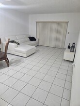 5201 NW 7th St in Miami, FL - Building Photo - Building Photo