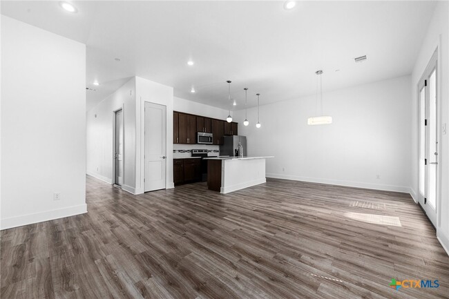 property at 6365 S 31st St