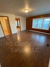 112 Velma Ave in South Roxana, IL - Building Photo - Building Photo
