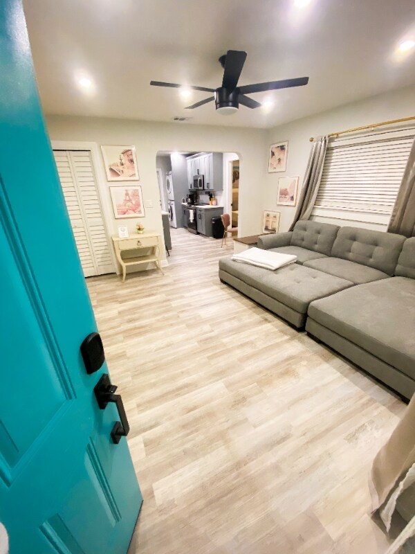 4636 25th Ave S in St. Petersburg, FL - Building Photo - Building Photo