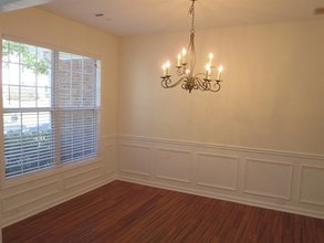 811 Buffington Way in Canton, GA - Foto de edificio - Building Photo