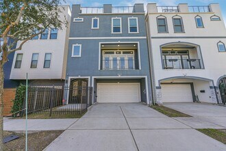 2422 Hadley St in Houston, TX - Building Photo - Building Photo