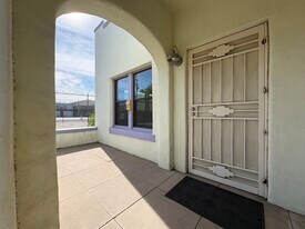 15 W 5th St, Unit 15 W 5th in Tucson, AZ - Building Photo