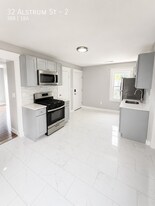 32 Alstrum St in Hamden, CT - Building Photo